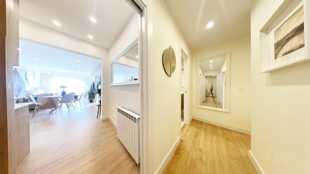 Miramar Luxurious Flat, 3 Double Rooms, Free Parking, Terrace, Completely New Сан-Себастьян Экстерьер фото